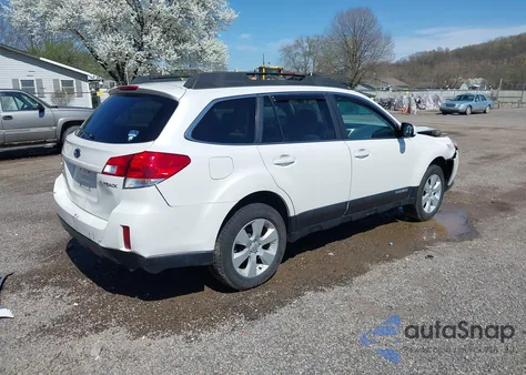 2010 Subaru Outback 2.5I Premium из США, поврежденный, VIN 4S4BRCCC4A3349762